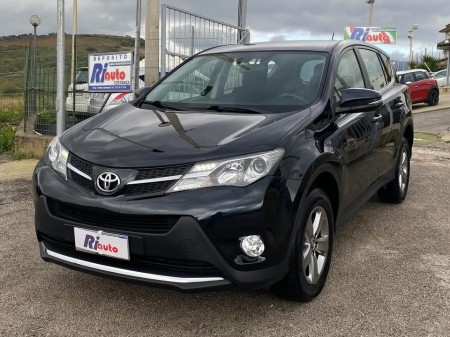 Toyota Rav 4 2.0 d4d 125 cv  Active  2015 