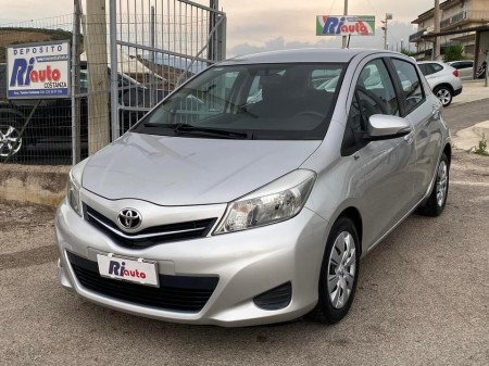 Toyota Yaris 1.4 d4d  Active  2013 