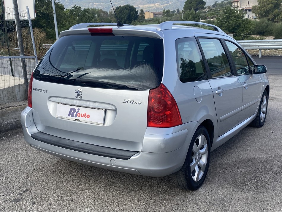 Peugeot 307 sw 1.6 hdi 90 cv   2006 