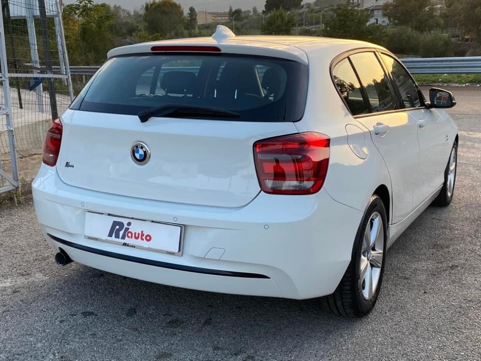 Bmw 116 d  116cv. 5porte  Sport 2013 